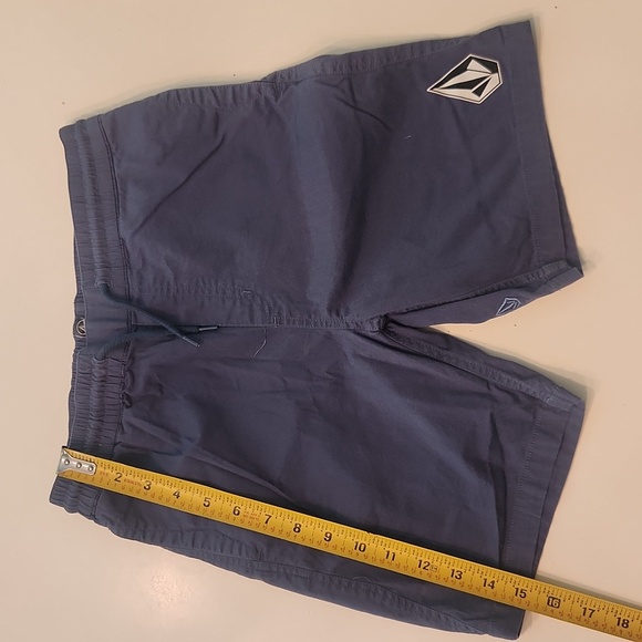 Volcom Blue Elastic Waist Shorrs Medium 10 - Picture 3 of 5